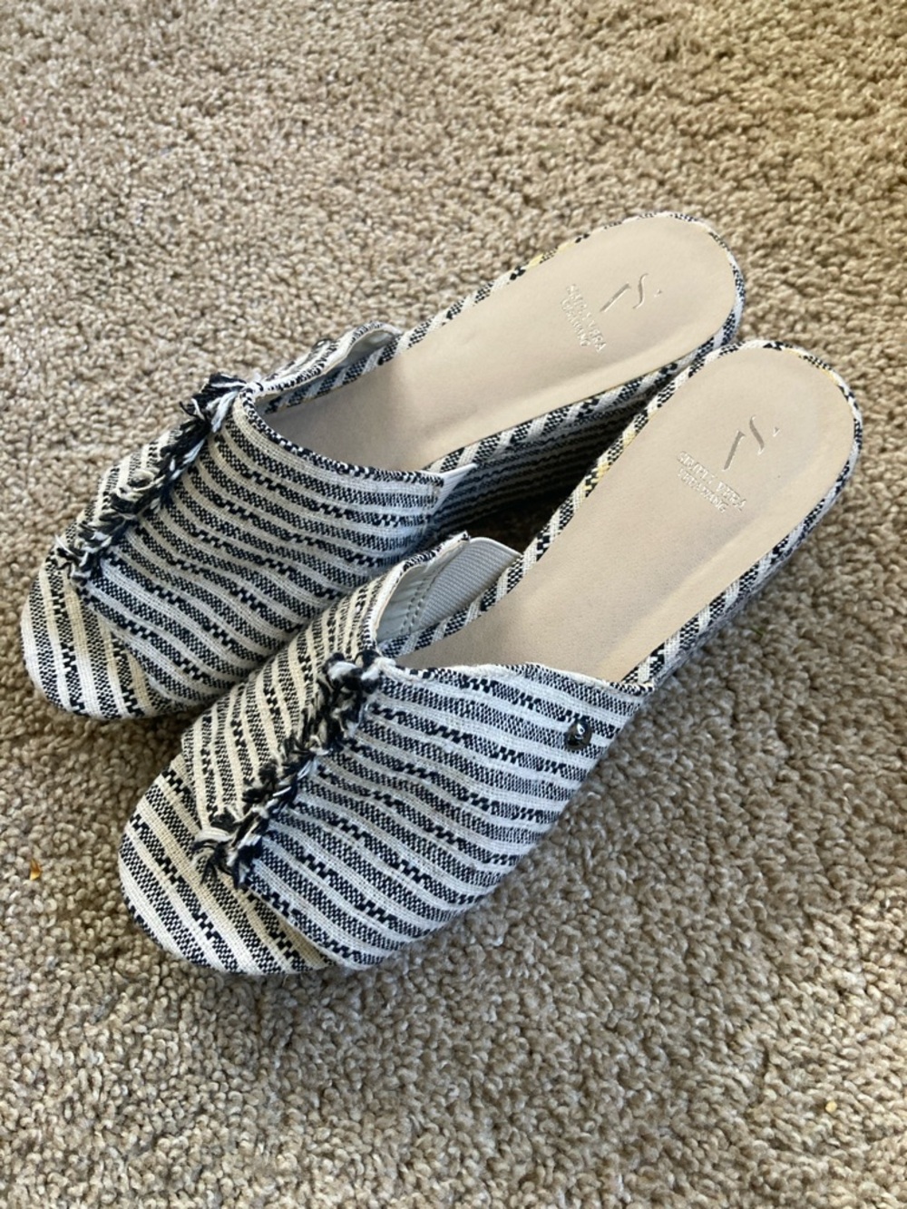 Simply Vera Striped Wedge Slide Sandals - Picture 3 of 6